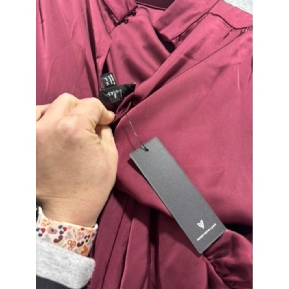 Lulus Burgundy Satin High Neck Draped Maxi Dress Size XL Sleeveless Side Slit - Picture 10 of 13